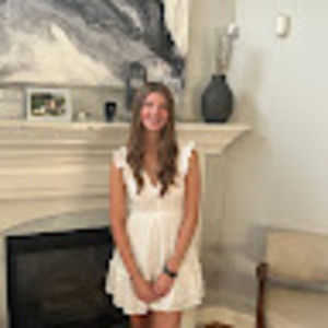 Meet your Posher, Claire